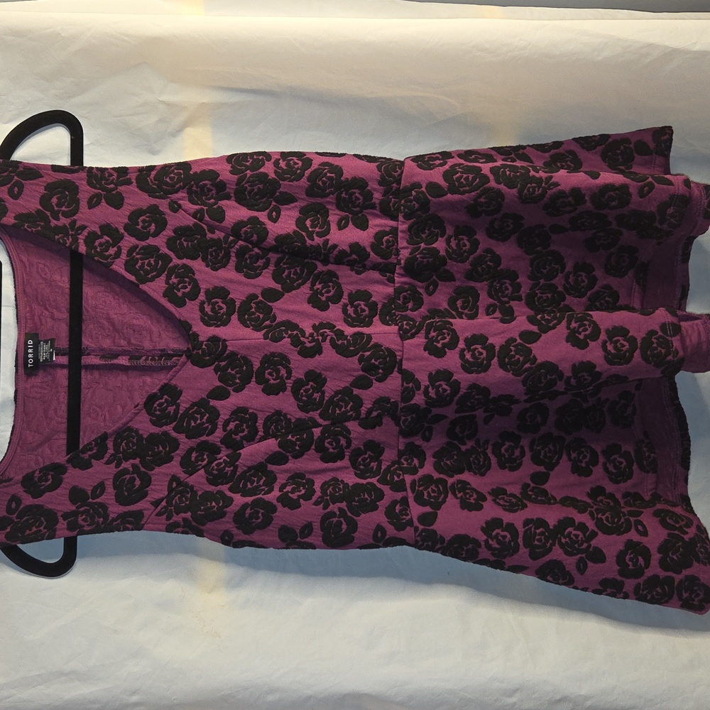 Torrid P Purple and Black Rose Pattern Peplum Shirt